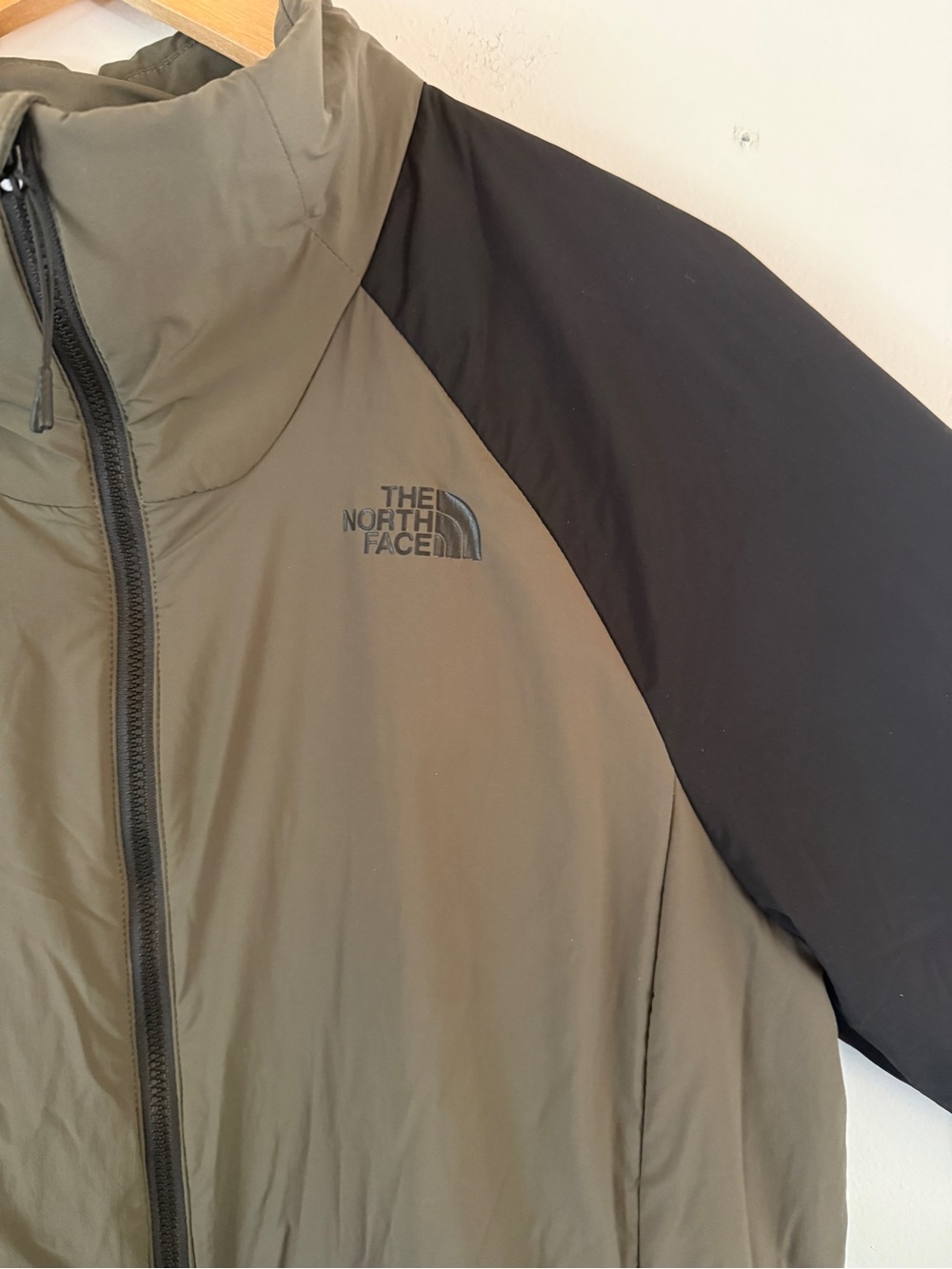 NWOT The North Face Women's Summit Series Casaval Hybrid jacket